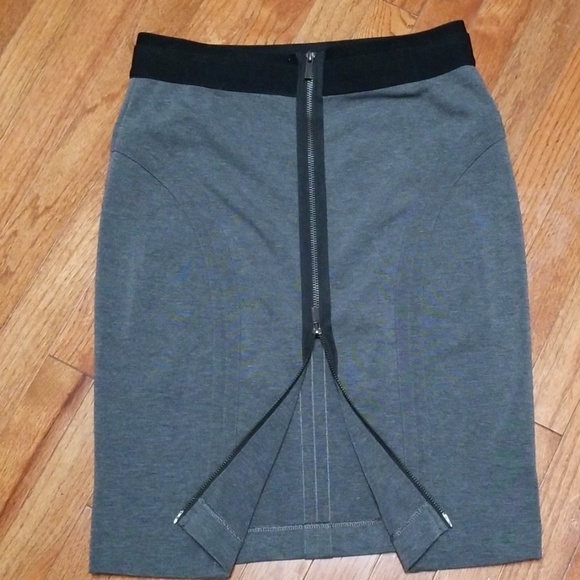 BCBG MAXAZRIA Pencil  Skirt - Picture 1 of 8
